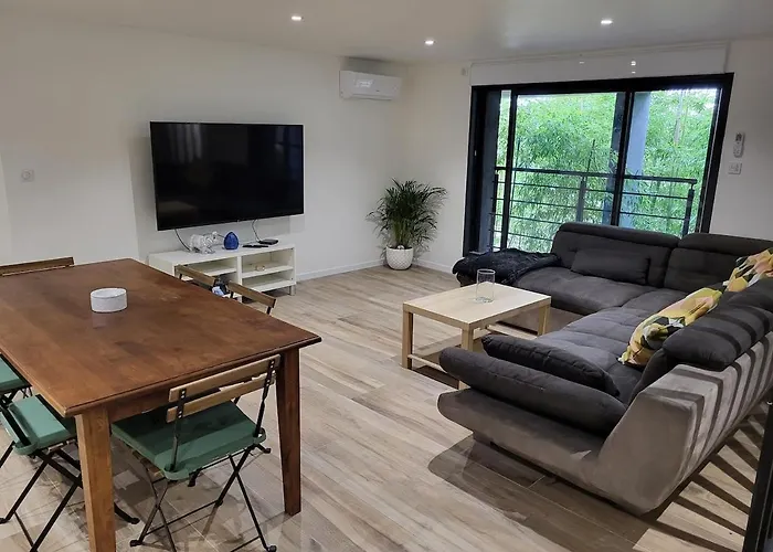 De 115m2 A Agay, Proche De La Lägenhet *