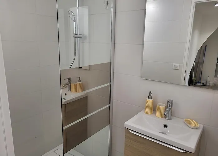 De 115m2 A Agay, Proche De La Lägenhet Saint-Raphaël